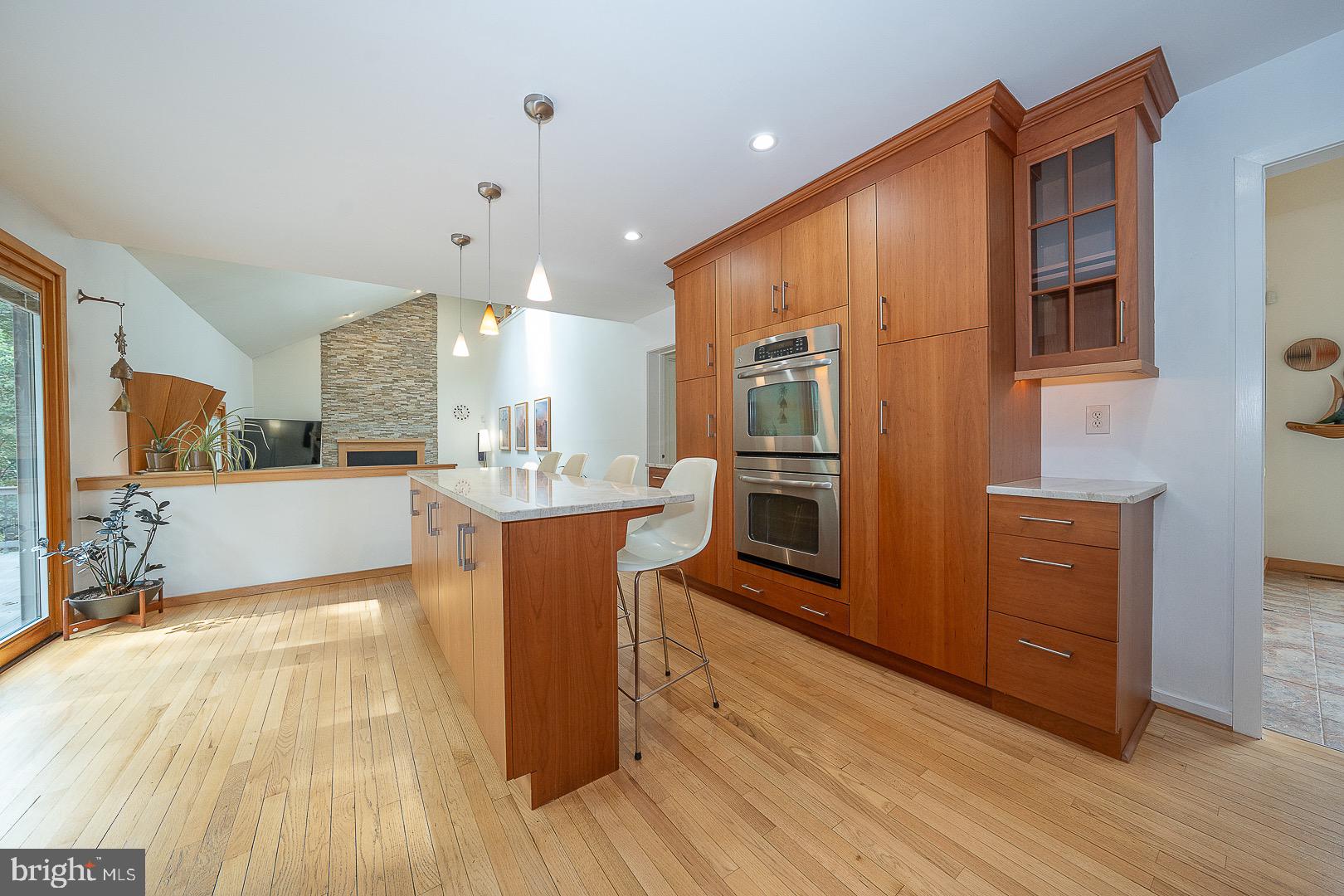 820 Weadley Road Radnor, PA 19087 - Photo 39 of 39 Open Floor Plan Kitchen