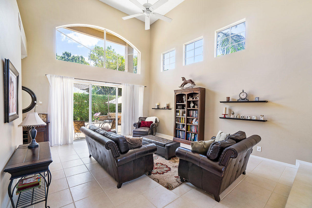 22330 Rushmore Place Boca Raton, FL 33428 - Photo 11 of 46 009-22330RushmorePl-BocaRaton-FL-small