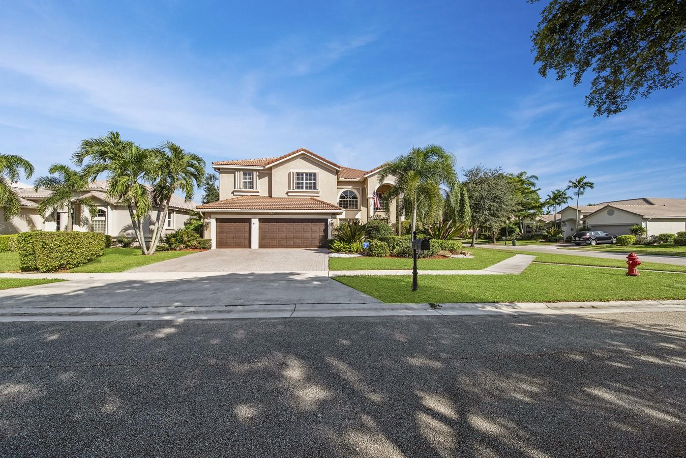 22330 Rushmore Place Boca Raton, FL 33428 - Photo 3 of 46 _DSC4529