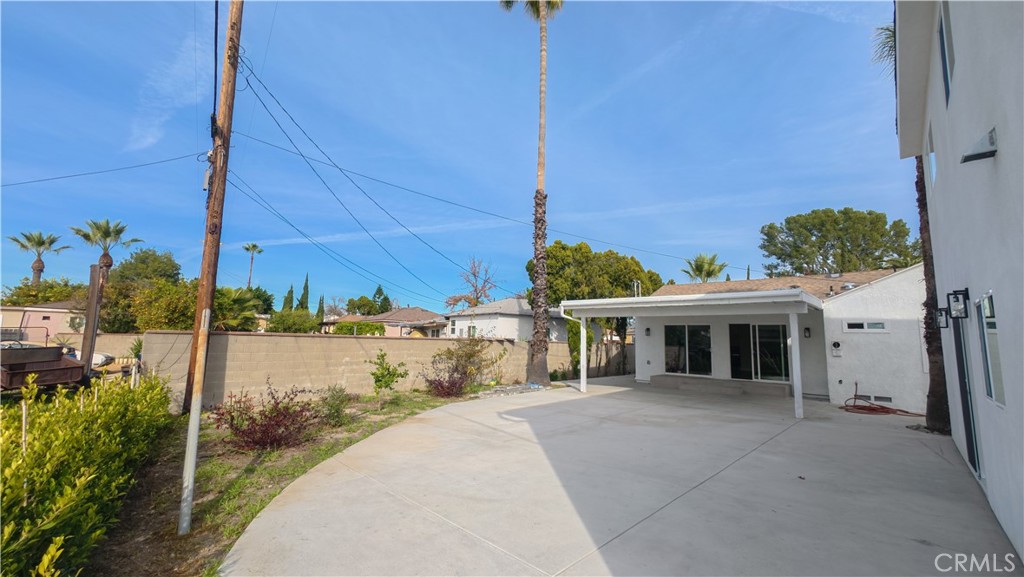 8435 Rincon Avenue Sun Valley, CA 91352 - Photo 15 of 70