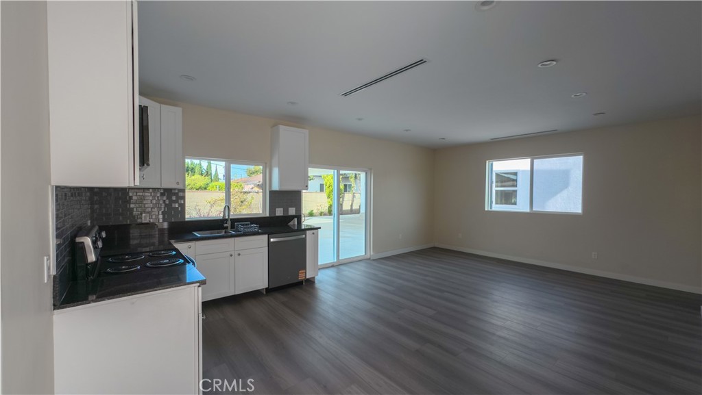 8435 Rincon Avenue Sun Valley, CA 91352 - Photo 20 of 70