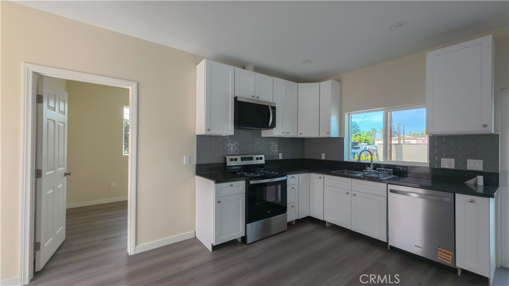 8435 Rincon Avenue Sun Valley, CA 91352 - Photo 26 of 70