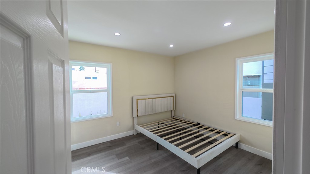 8435 Rincon Avenue Sun Valley, CA 91352 - Photo 5 of 70