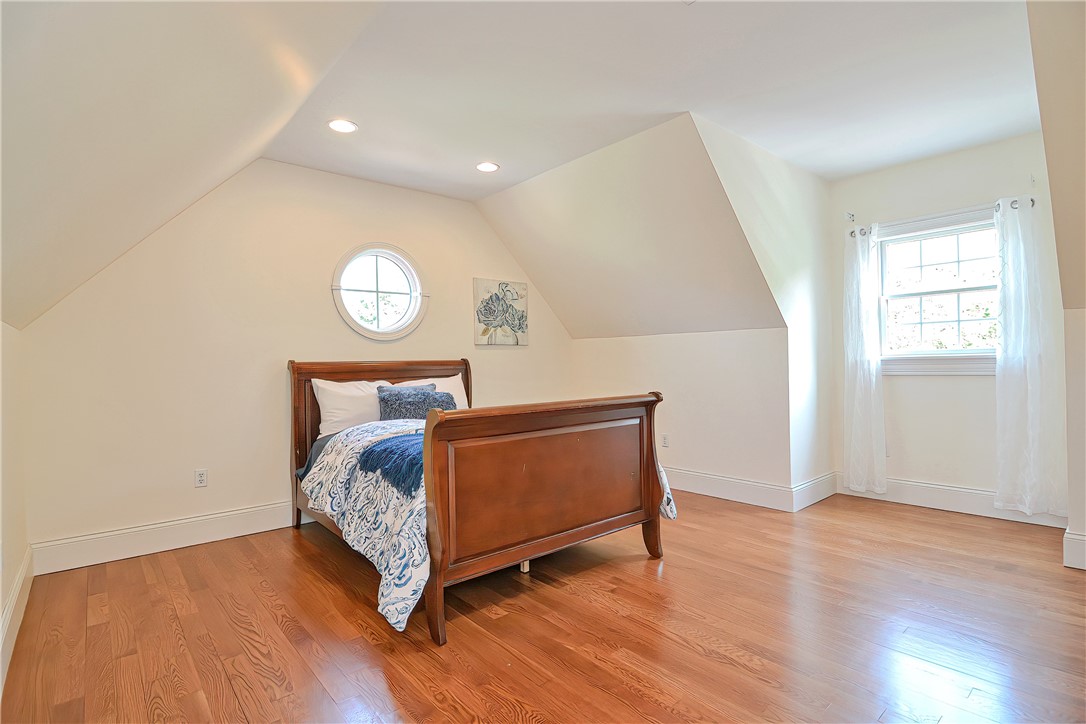 581 Pippin Orchard Road Cranston, RI 02921 - Photo 27 of 50