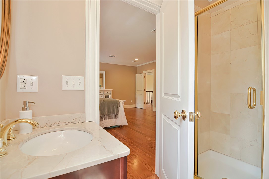 581 Pippin Orchard Road Cranston, RI 02921 - Photo 32 of 50