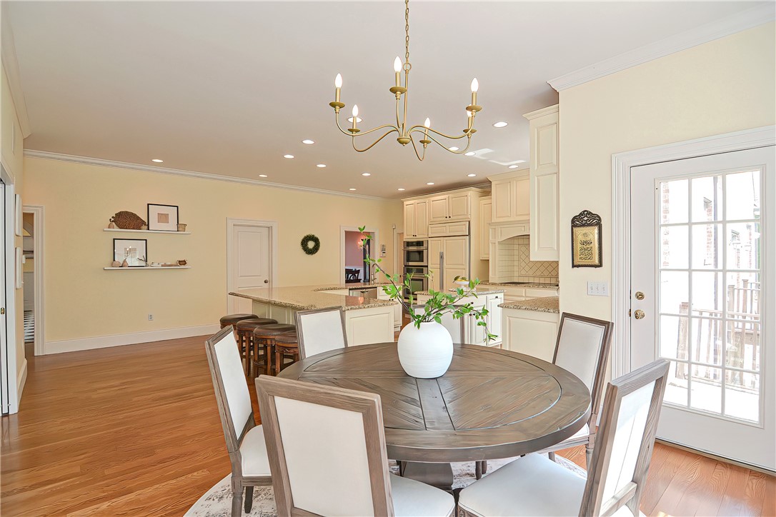 581 Pippin Orchard Road Cranston, RI 02921 - Photo 9 of 50