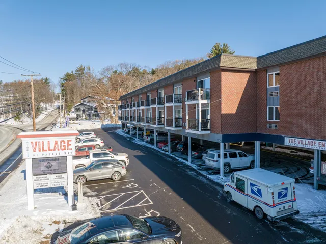 $269,900 | 131 Lake Street, Unit 230, Gilford, NH 03246