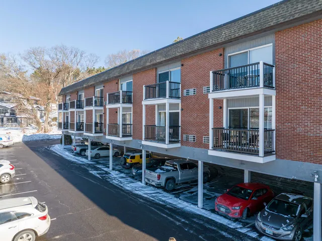 $269,900 | 131 Lake Street, Unit 230, Gilford, NH 03246