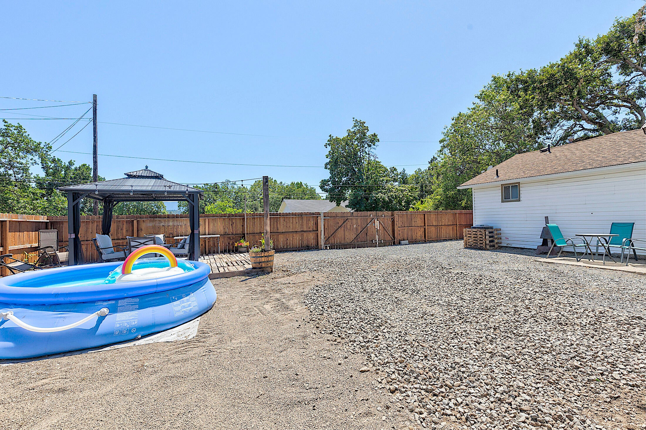 235 Southwest High Street Grants Pass, OR 97526 - Photo 25 of 28 0R1A8404_5_6_7_8