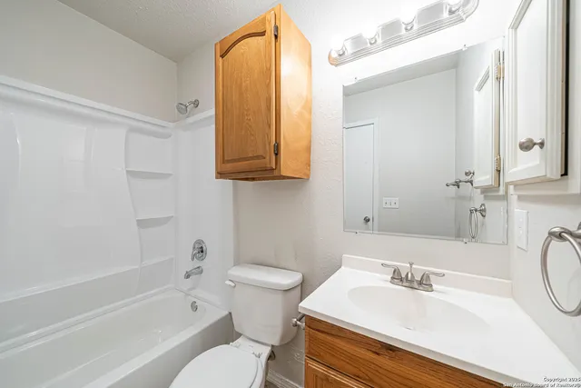 $225,000 | 5955 Oak Run Street, San Antonio, TX 78247