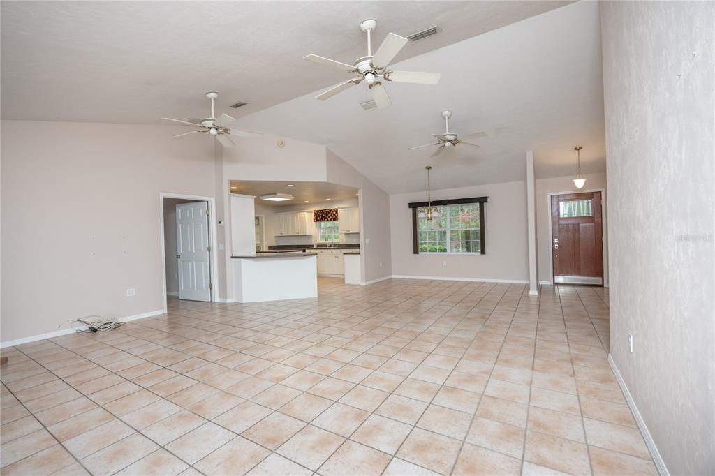 19191 Northwest 212th Street High Springs, FL 32643 - Photo 13 of 37