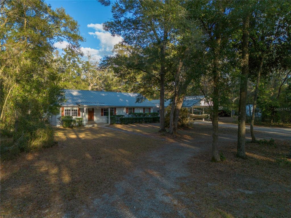 19191 Northwest 212th Street High Springs, FL 32643 - Photo 4 of 37