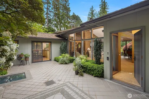 $3,980,000 | 114 Northwest Highland Drive, Shoreline, WA 98177