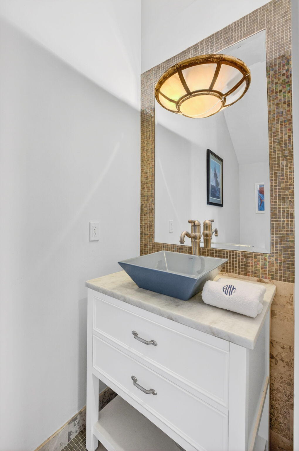 2860 Marina Circle Lighthouse Point, FL 33064 - Photo 14 of 37 Powder Bath