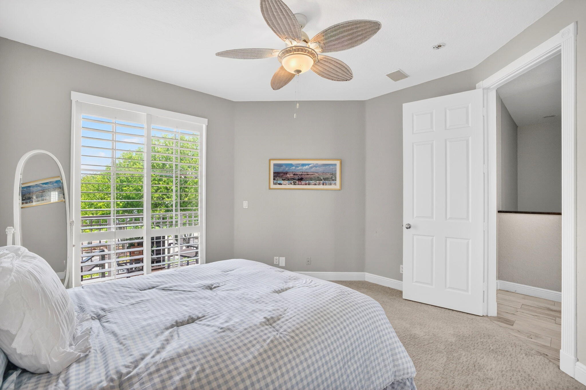 2860 Marina Circle Lighthouse Point, FL 33064 - Photo 24 of 37 Guest Room