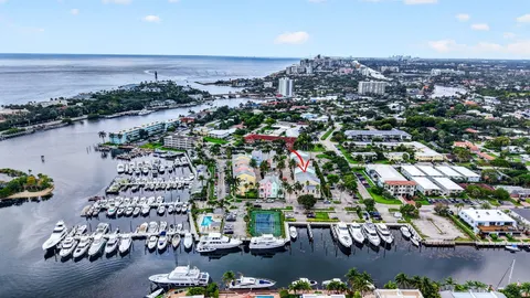 $975,000 | 2860 Marina Circle, Lighthouse Point, FL 33064