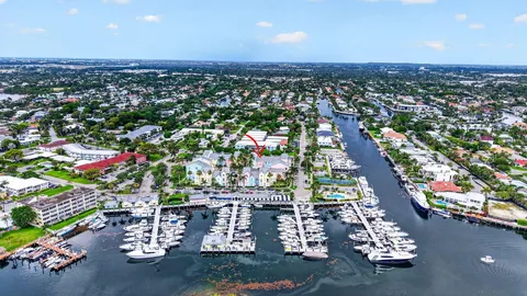$975,000 | 2860 Marina Circle, Lighthouse Point, FL 33064