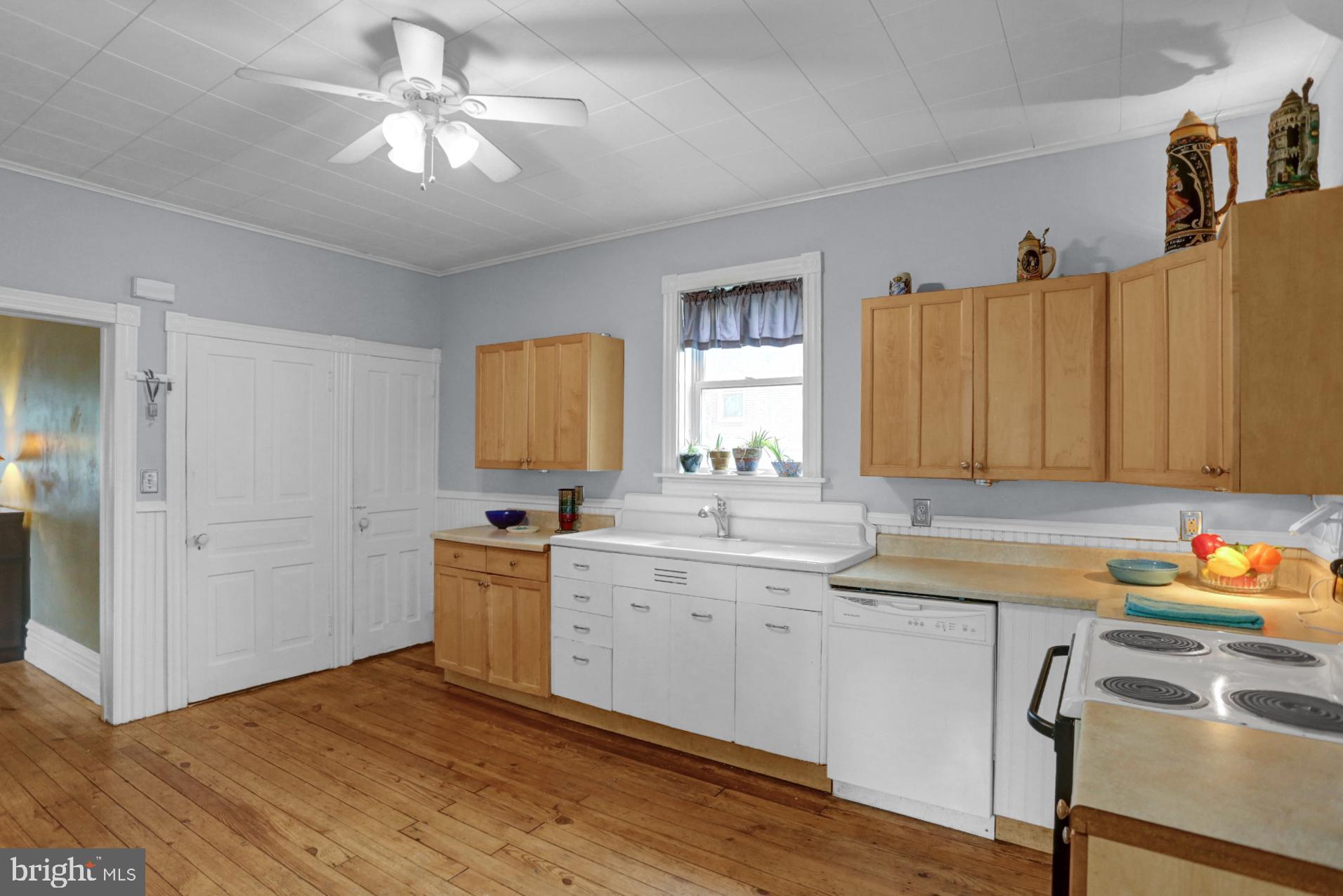 214 South Miller Street Reading, PA 19607 - Photo 9 of 34 Updated kitchen. Wow! This is big!