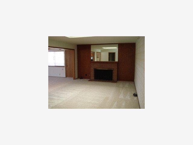 497 Rincon Avenue Sunnyvale, CA 94086 - Photo 3 of 4 Gallery Image 3