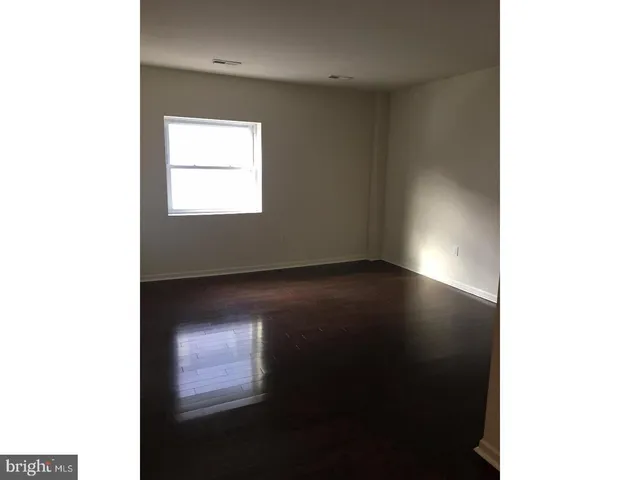 $1,650 | 540 South Street, Unit 2R, Philadelphia, PA 19147