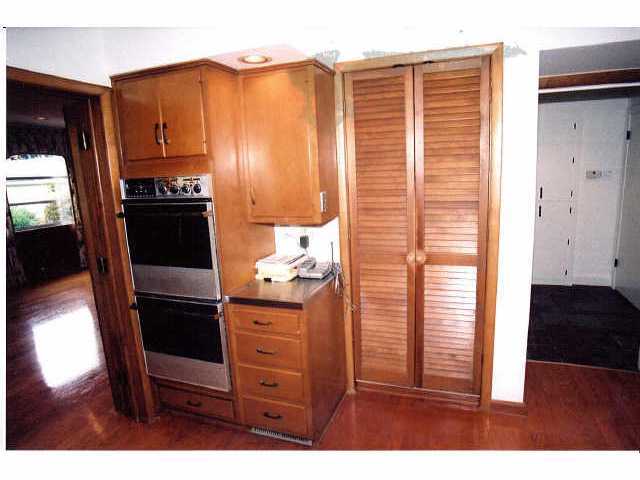 2546 Berwyn Road Columbus, OH 43221 - Photo 6 of 8