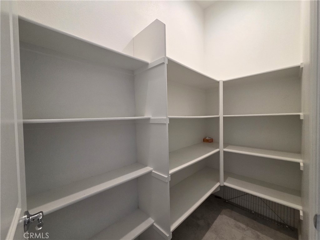 20640 West Chestnut Circle Porter Ranch, CA 91326 - Photo 18 of 26 Gallery Image 18
