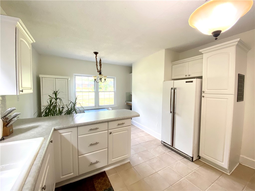 715 College Avenue Anderson, SC 29621 - Photo 11 of 32