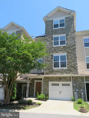 $2,600 | 3700 Bedford Drive, North Beach, MD 20714