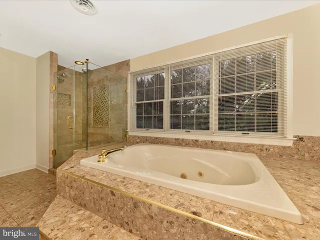 $4,000 | 18806 Fountain Terrace, Hagerstown, MD 21742