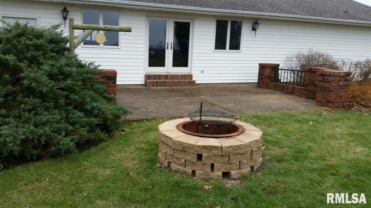 18200 North 1300th Road Macomb, IL 61455 - Photo 3 of 18
