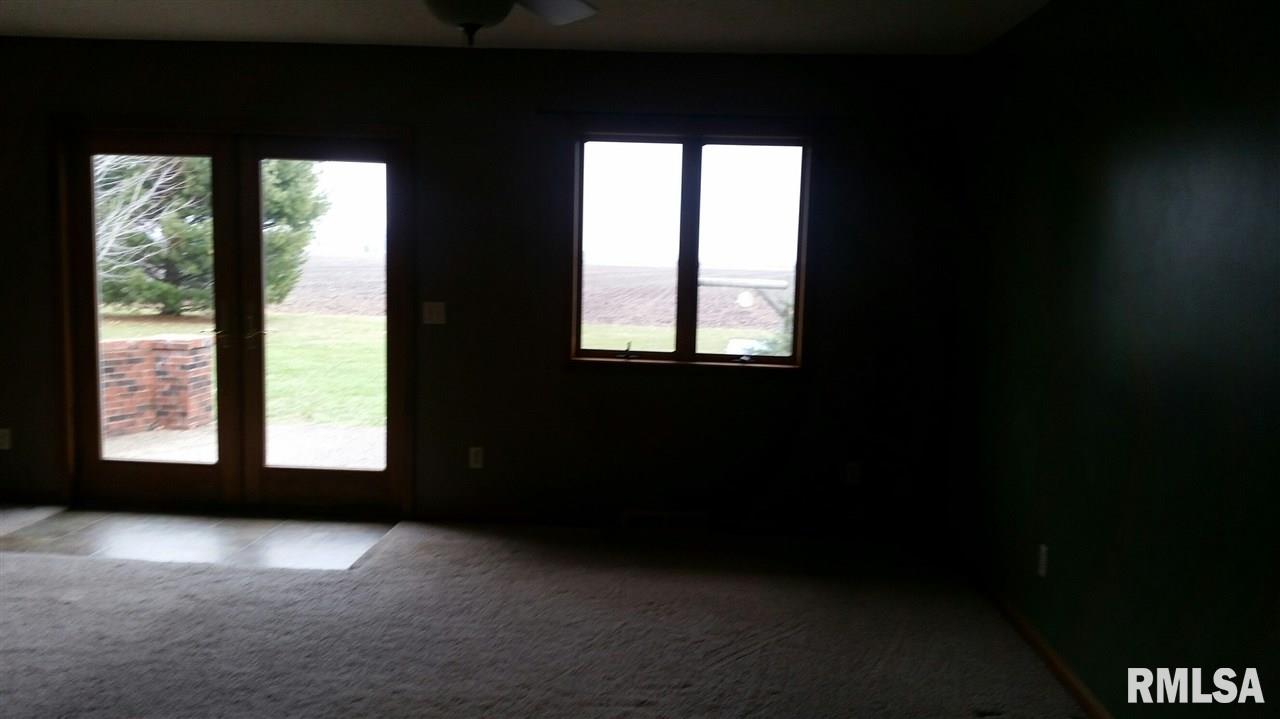 18200 North 1300th Road Macomb, IL 61455 - Photo 7 of 18
