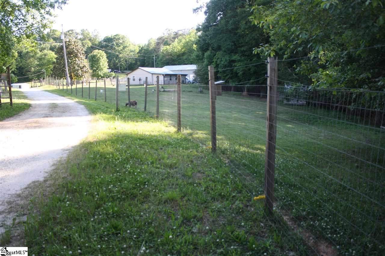 385 Raines Road Easley, SC 29640 - Photo 24 of 33