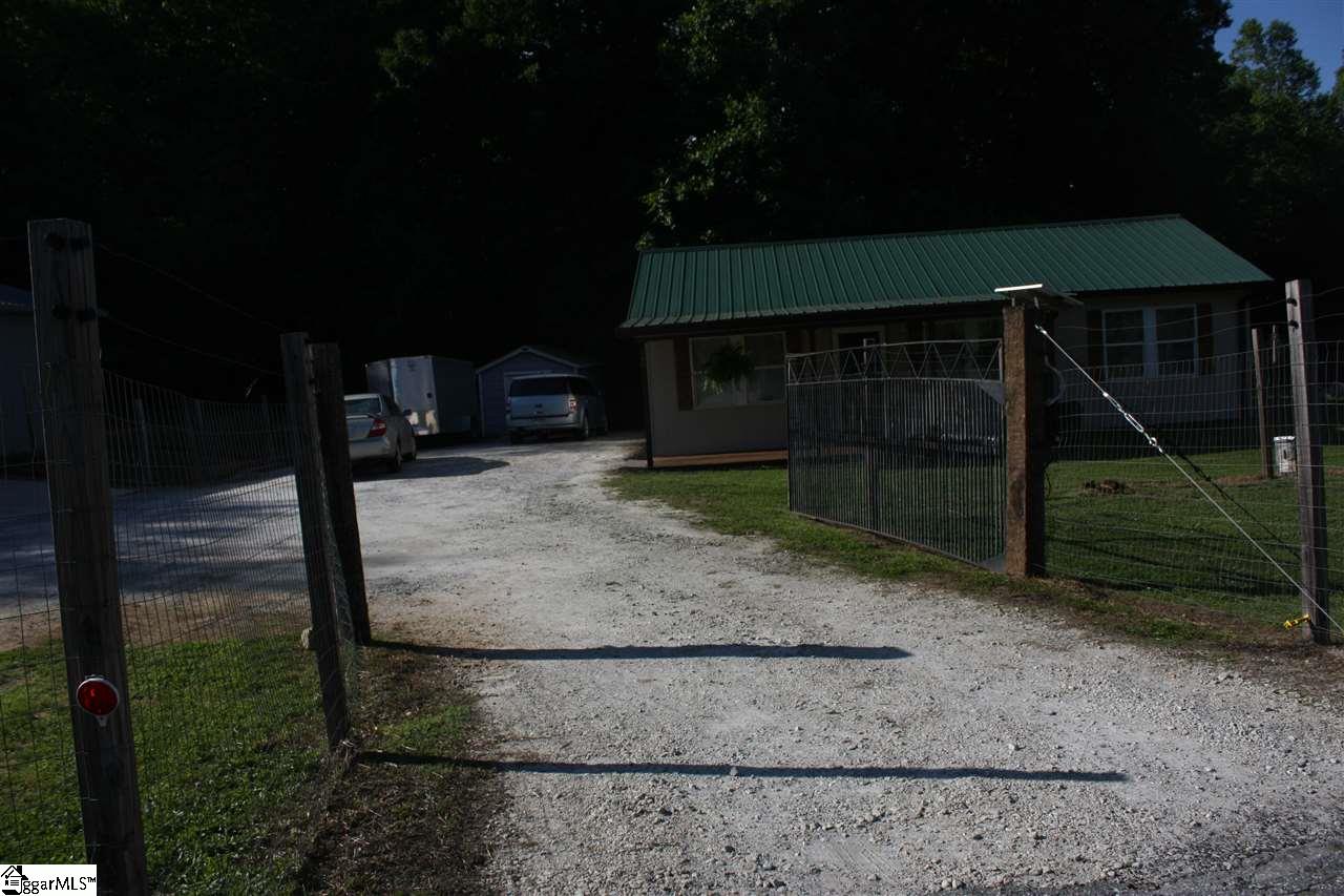 385 Raines Road Easley, SC 29640 - Photo 28 of 33