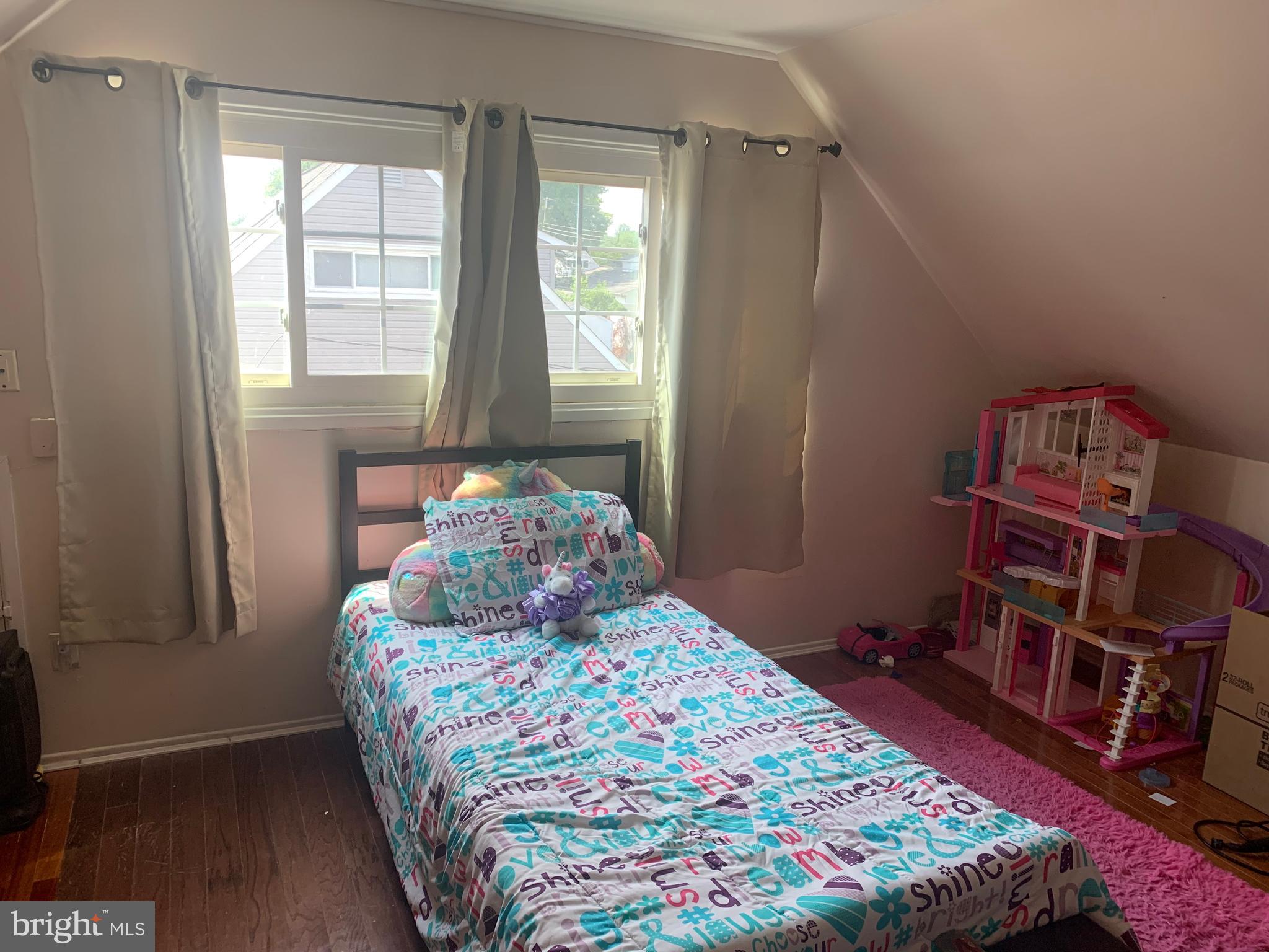 20 Quill Road Levittown, PA 19057 - Photo 11 of 14 Gallery Image 11