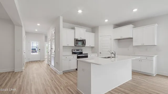 $469,400 | 405 Wolcott Way, Panama City Beach, FL 32413