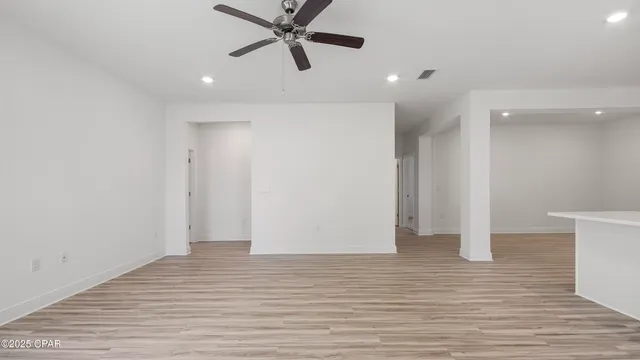 $469,400 | 405 Wolcott Way, Panama City Beach, FL 32413