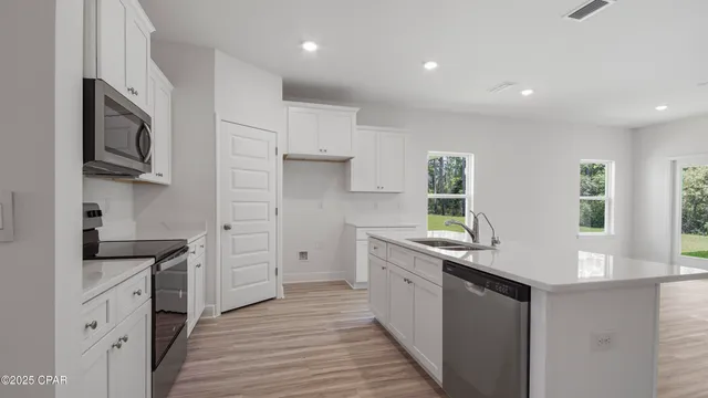 $469,400 | 405 Wolcott Way, Panama City Beach, FL 32413