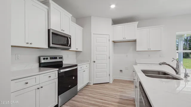 $469,400 | 405 Wolcott Way, Panama City Beach, FL 32413