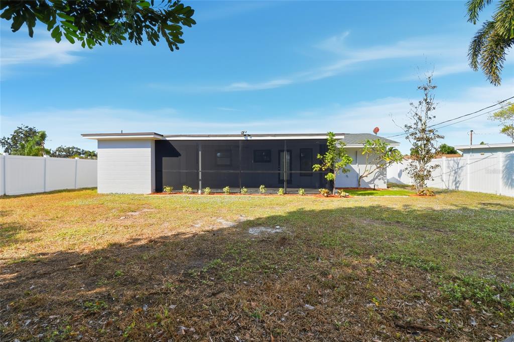 3120 Mercer Road Bradenton, FL 34207 - Photo 23 of 34 Gallery Image 23