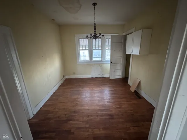 $35,000 | 917 North Jefferson Street, Hartford City, IN 47348