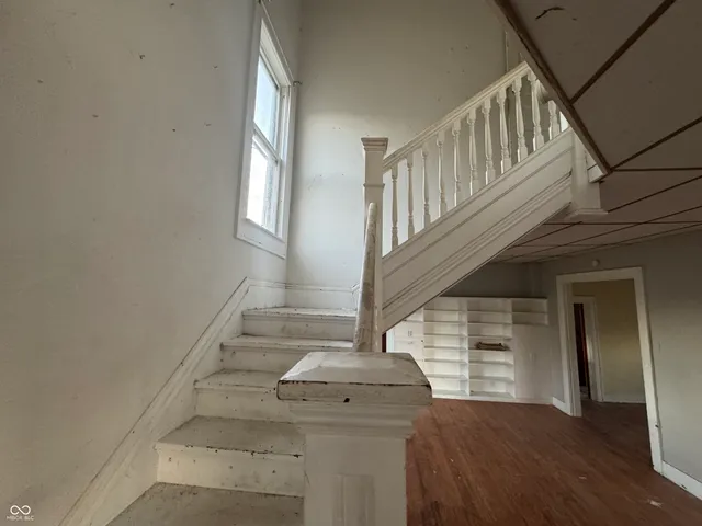 $35,000 | 917 North Jefferson Street, Hartford City, IN 47348