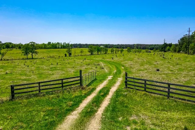 $639,900 | 84241 Highway 437, Covington, LA 70435