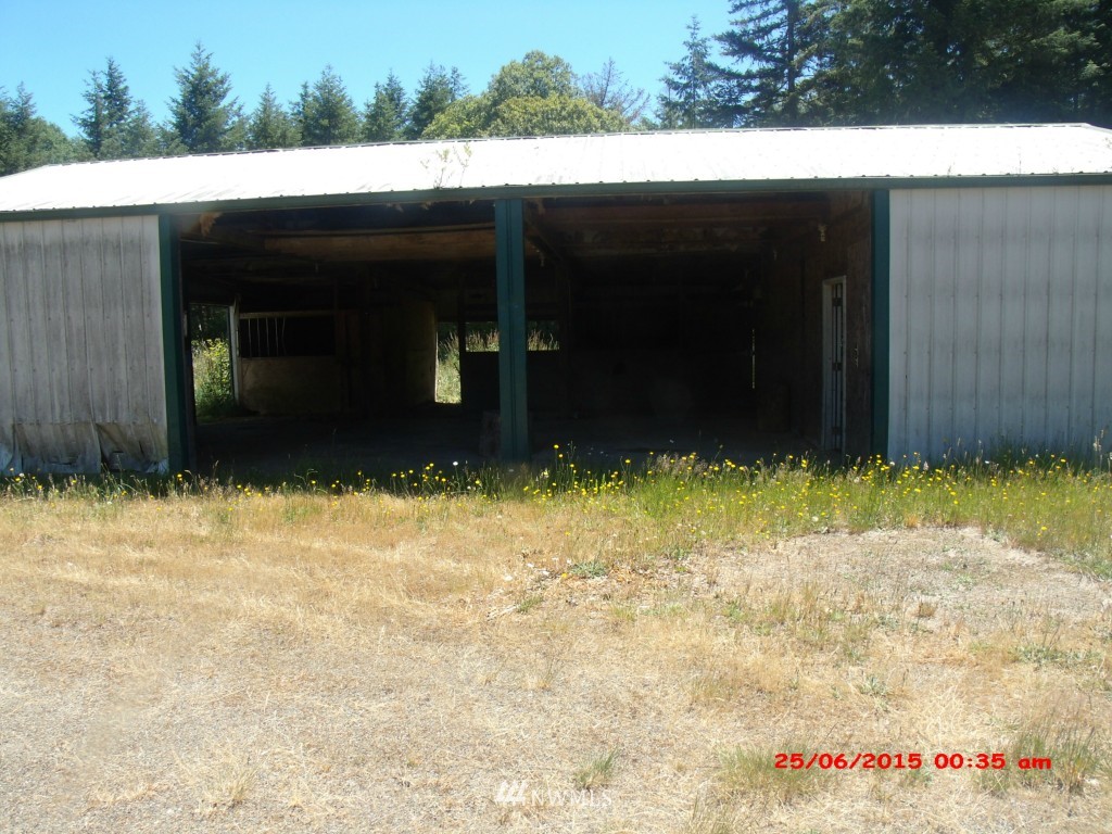 893 Wildwood Road Curtis, WA 98538 - Photo 3 of 24