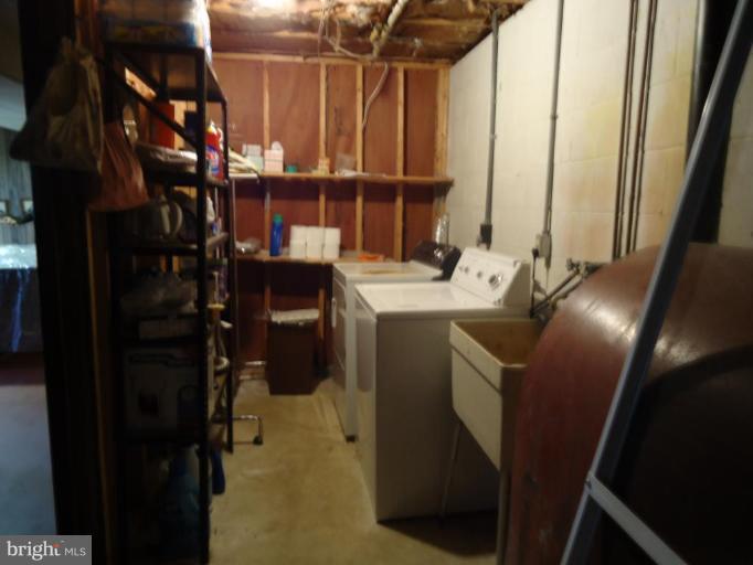 302 Ackerman Road Stevensville, MD 21666 - Photo 18 of 30 Laundry Area 1