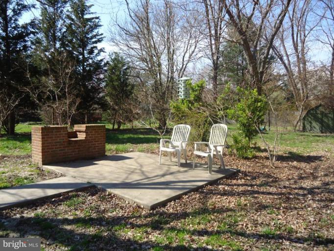 302 Ackerman Road Stevensville, MD 21666 - Photo 23 of 30 Patio