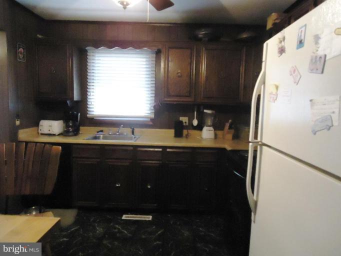 302 Ackerman Road Stevensville, MD 21666 - Photo 5 of 30 Kitchen #2