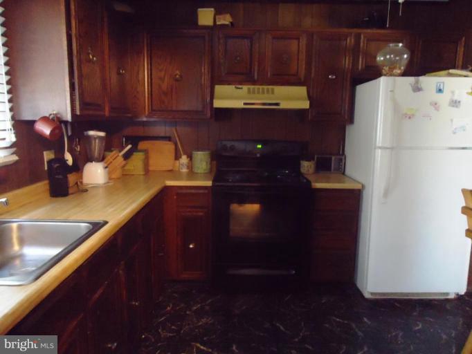 302 Ackerman Road Stevensville, MD 21666 - Photo 6 of 30 Kitchen #3