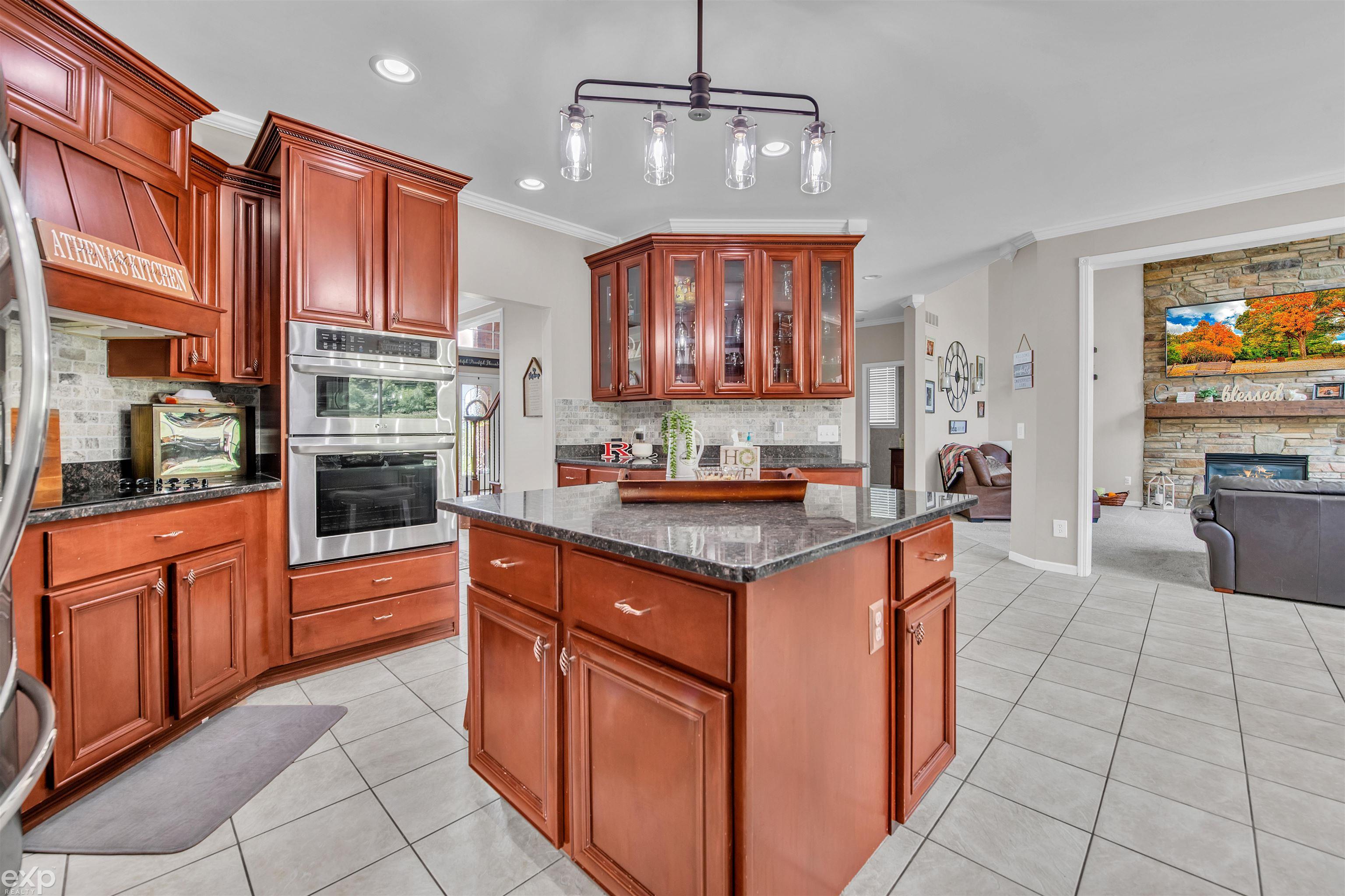 8597 Morningside Drive Romeo, MI 48065 - Photo 8 of 59 Kitchen