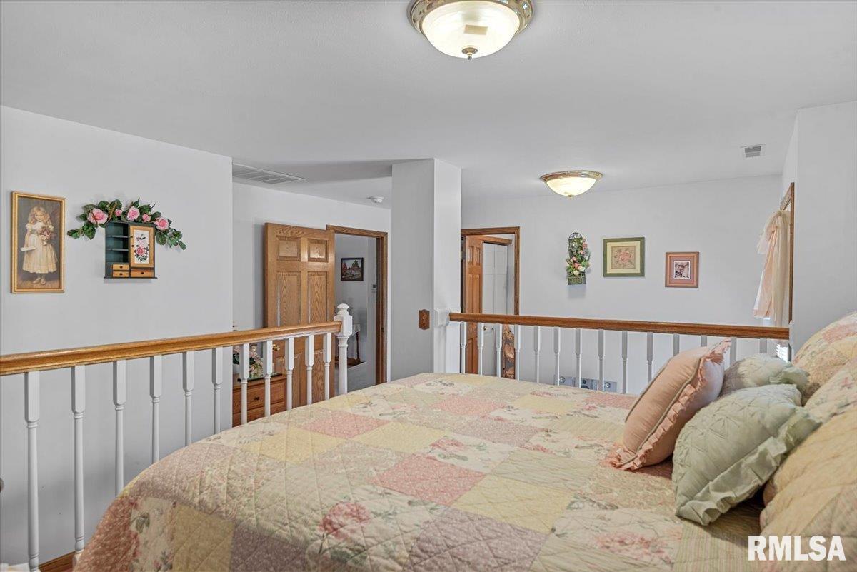 2912 Hoover Avenue Springfield, IL 62703 - Photo 28 of 71 Gallery Image 28