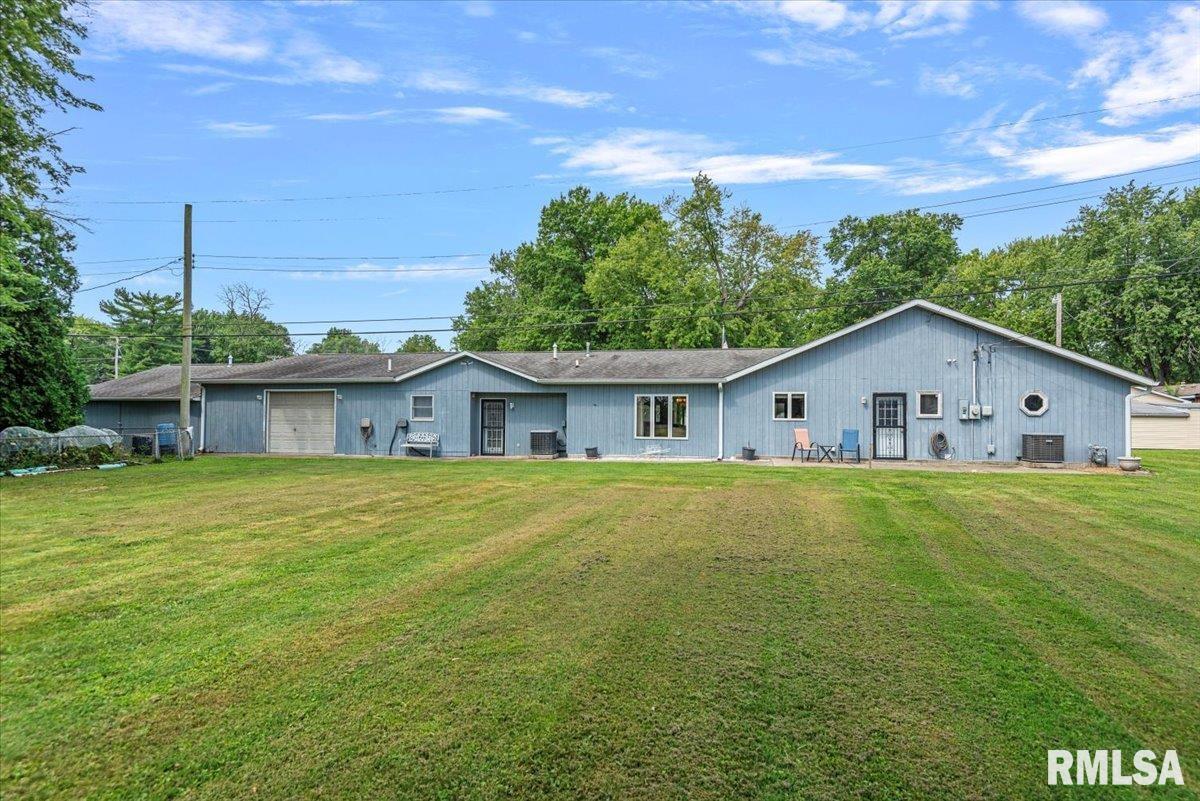 2912 Hoover Avenue Springfield, IL 62703 - Photo 38 of 71 Gallery Image 38